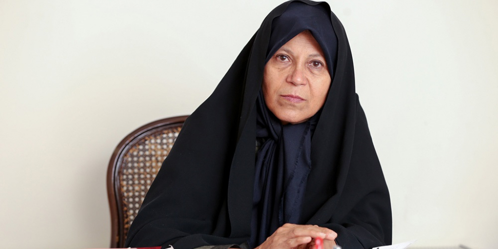 محاکمه فائزه هاشمی به خاطر حمایت از تحریم‌ها علیه کشور 
