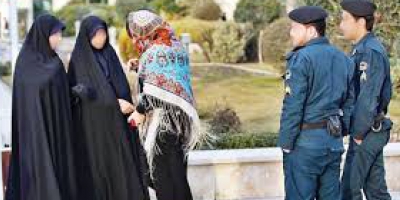 پلیس نباید با مظاهر بی‌حجابی مماشات کند