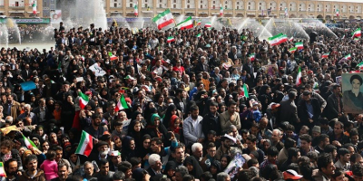 حضور پرشور مردم شاهین‌شهر اصفهان در راهپیمایی 22 بهمن